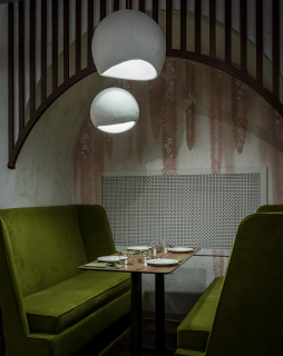 Стулья в интерьере ресторана — image16.jpg | Фабрика Linea